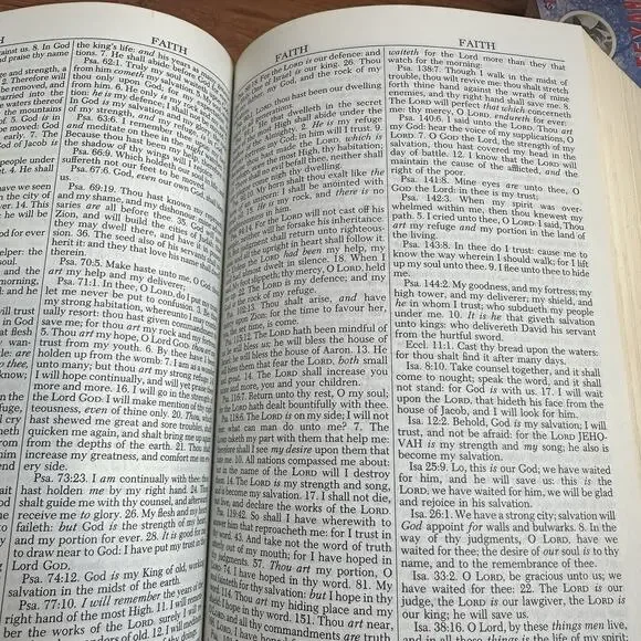 Nave’s Topical Bible Revised Edition 1974 Moody Press Burgundy Hardcover USA - Picture 11 of 11